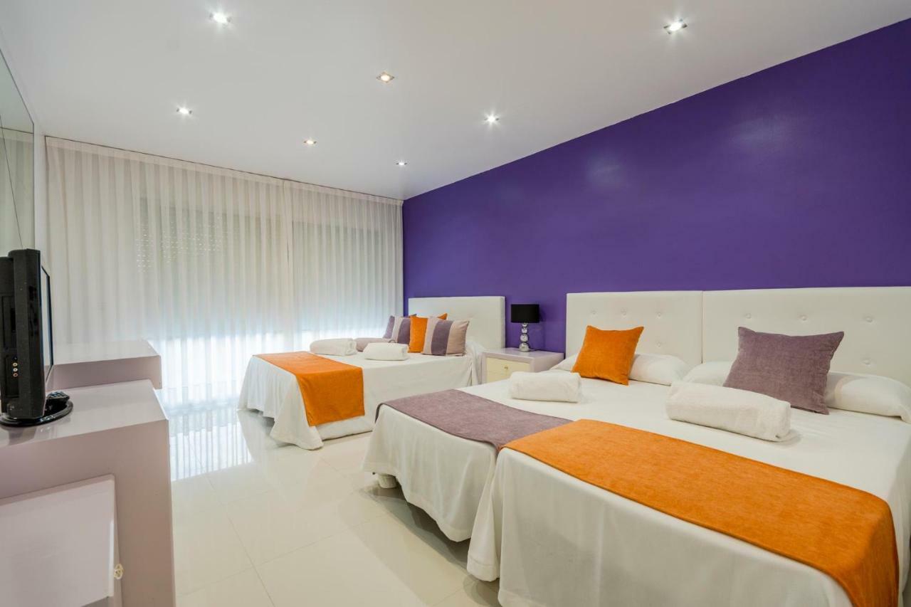 Luxurious Villa Marly I To Two Minutes The Beach Castelldefels Ngoại thất bức ảnh